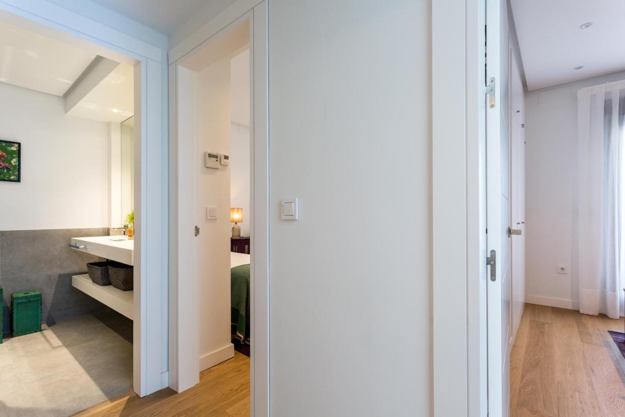 Apartamentos Rg Plaza De Espana Sevilla Kültér fotó
