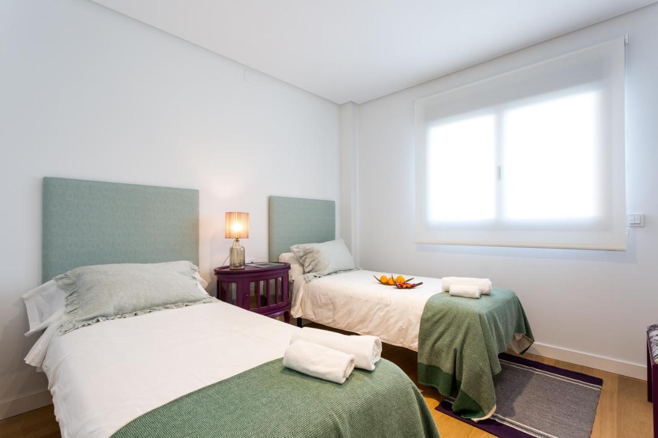 Apartamentos Rg Plaza De Espana Sevilla Kültér fotó