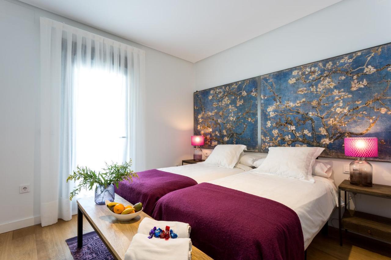 Apartamentos Rg Plaza De Espana Sevilla Kültér fotó