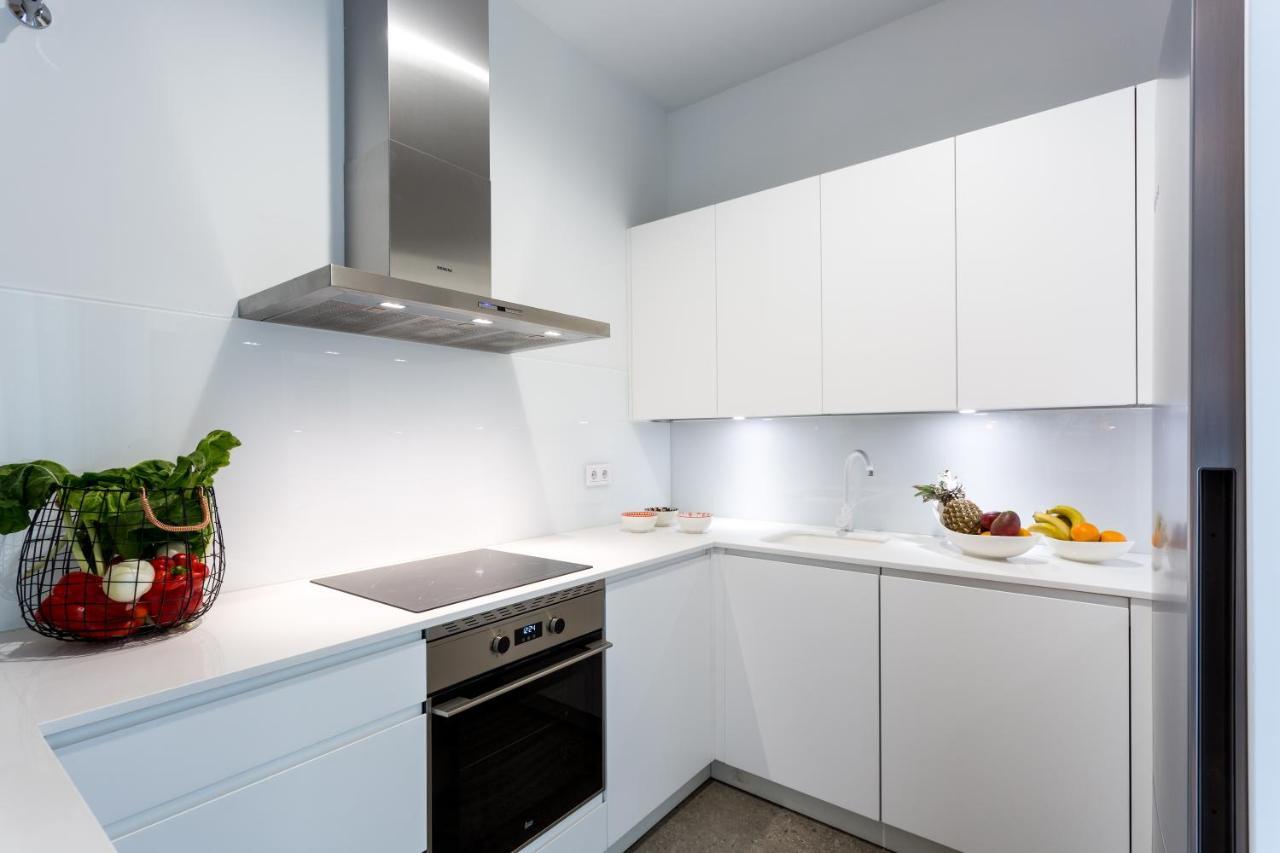 Apartamentos Rg Plaza De Espana Sevilla Kültér fotó